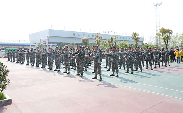 高中生突然厭學(xué)怎么辦(高中生迷茫厭學(xué)怎么辦)
