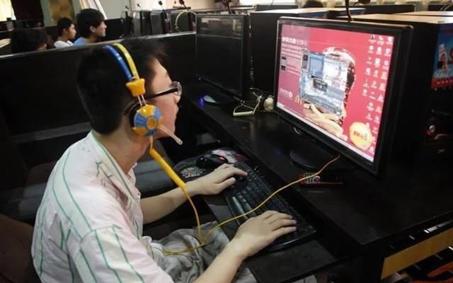 孩子和網癮孩子斗智斗勇？幫助網癮孩子的關鍵在于堵不如疏