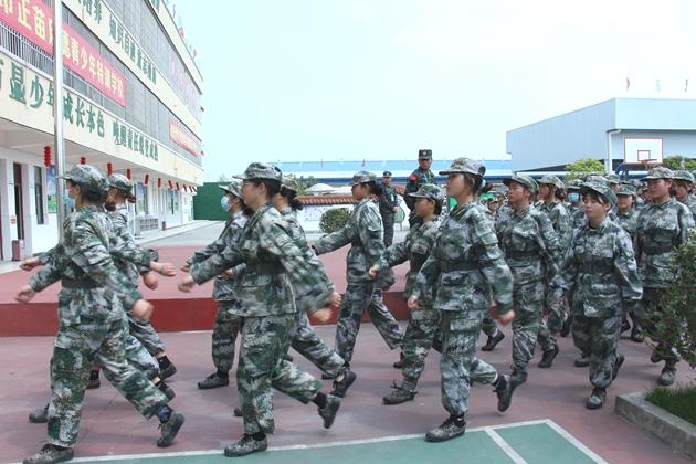 叛逆少年學校(高中生叛逆厭學怎么辦？)