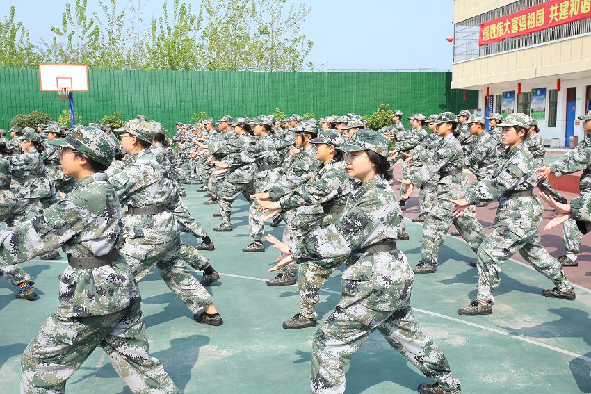 軍事化訓(xùn)練-軍體拳(圖1)