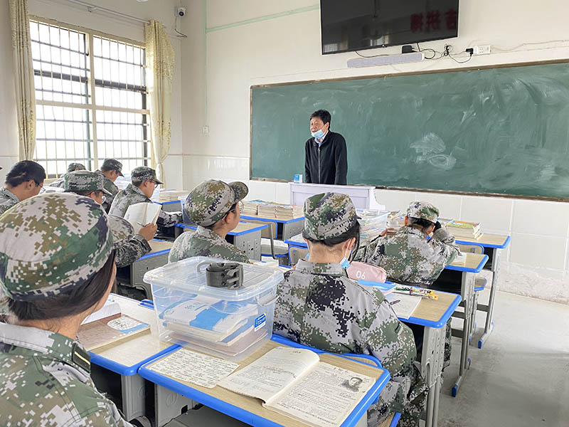 孩子愛玩游戲性格叛逆，家長試試這個方法(圖1)