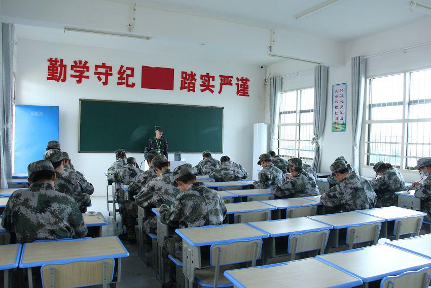 青少年愛玩手機，缺乏這項能力可不行！(圖1)