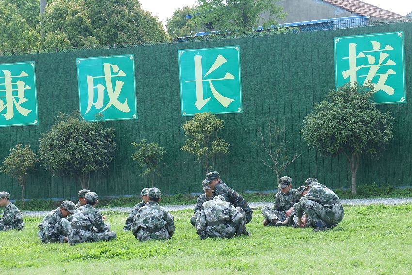小孩討厭上學是什么原因，該如何解決呢？(圖1)