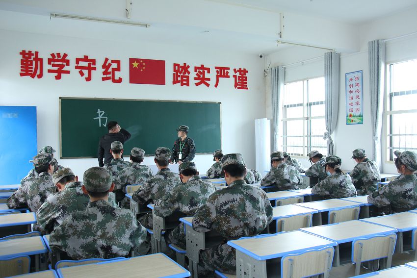 對待小孩子厭學(xué)怎么教育，有什么好方法嗎？(圖2)