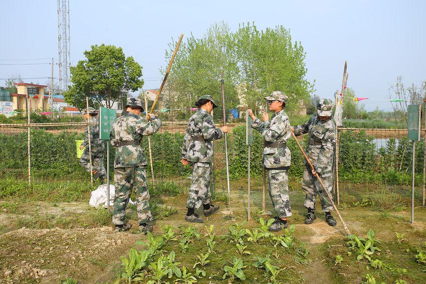女兒不愿意上學(xué) 家長(zhǎng)要重視心理問題(圖2)