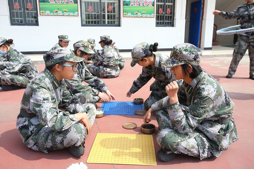 面對(duì)青春期的孩子早戀，家長(zhǎng)如何正確看待？(圖2)