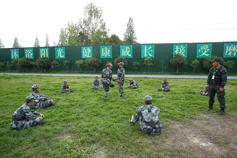 高中生不聽話家長怎么管教比較好？
