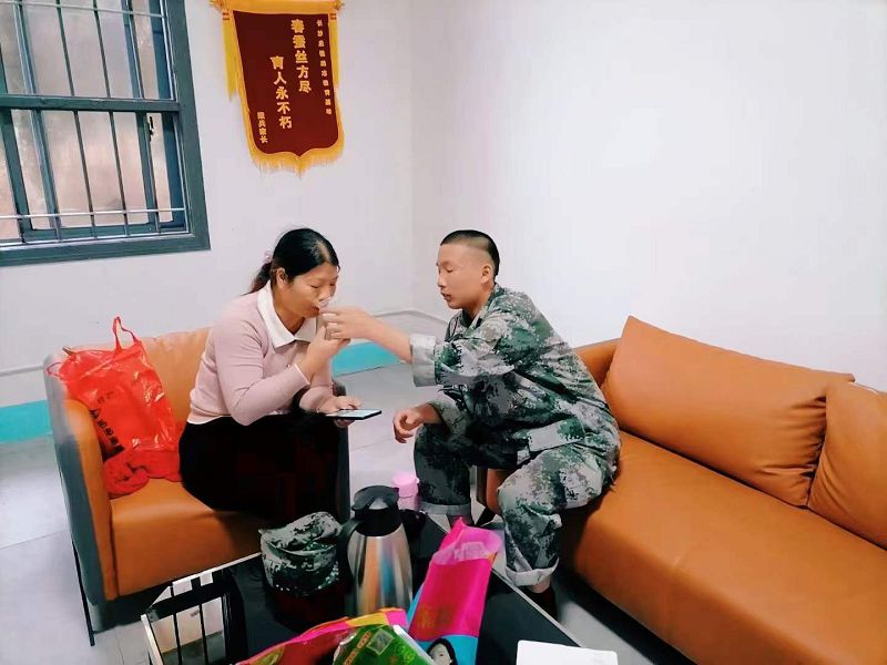 人間是一個溫暖的地方，需要我們用愛去化解(圖4)