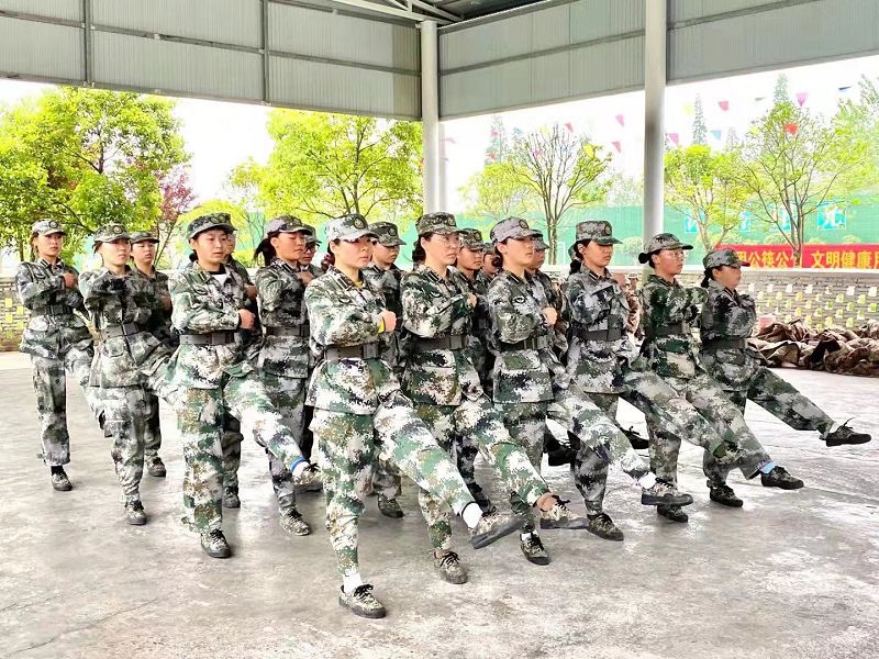 家長該怎樣對待中學生的早戀問題？