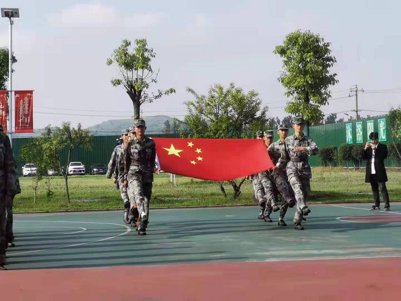 青春期教育很關鍵，逆反心理父母一定要重視！